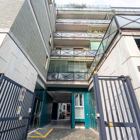 Suite 12 Milano Centro Parking Free Exterior photo