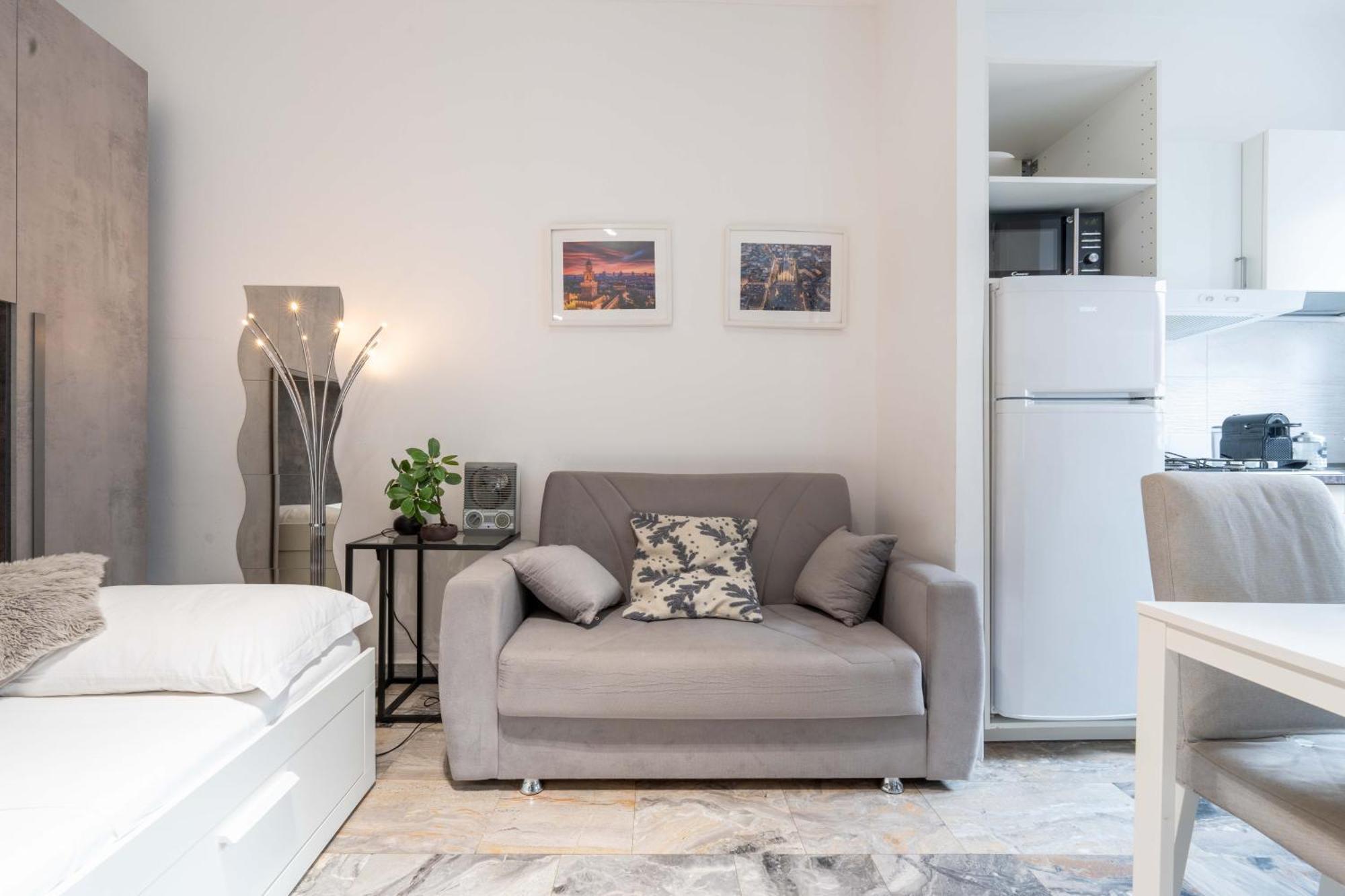 Suite 12 Milano Centro Parking Free Exterior photo