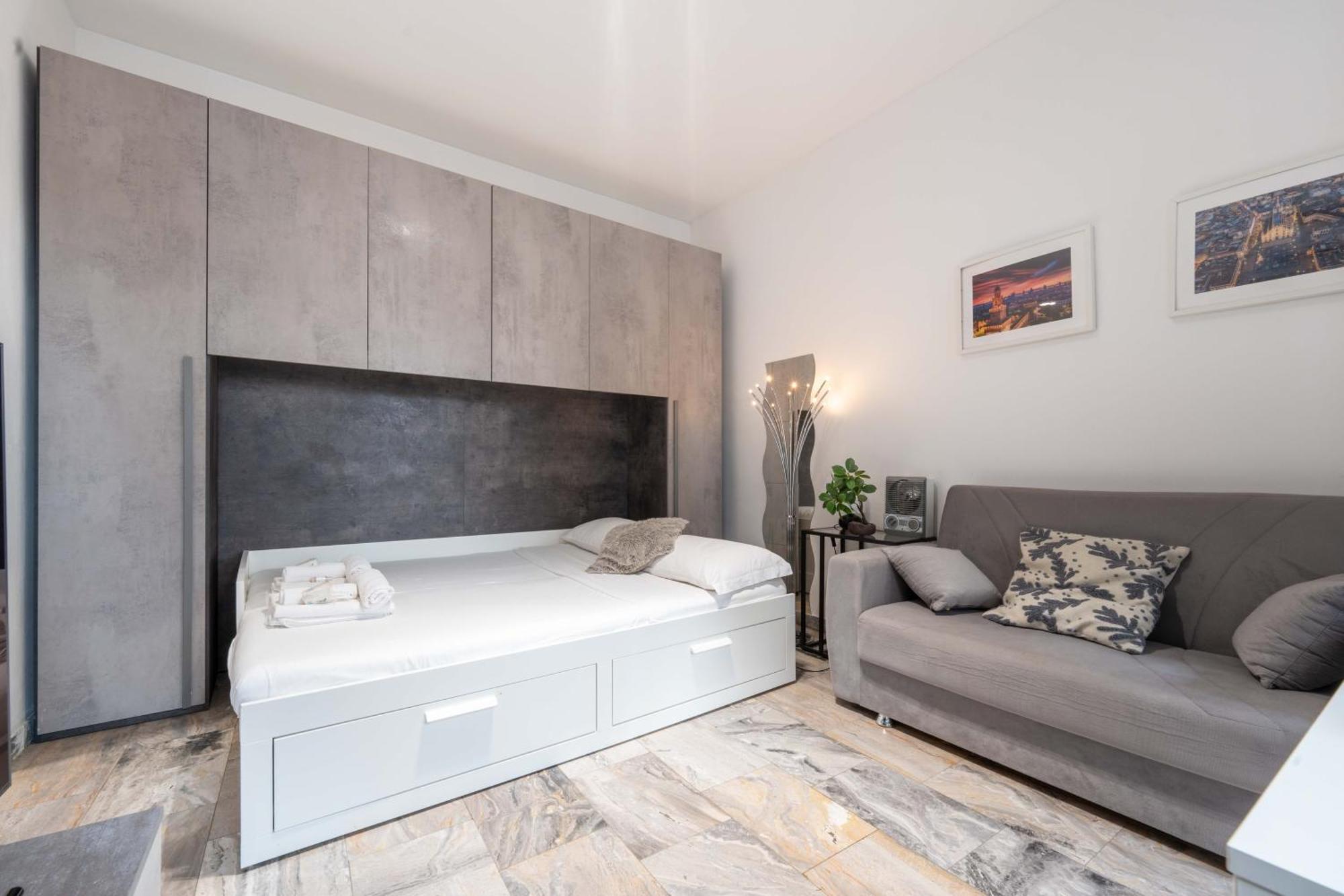 Suite 12 Milano Centro Parking Free Exterior photo